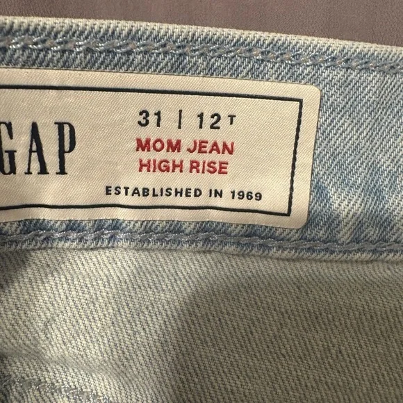 GAP Women's High Rise Jeans - Light Blue - Picture 2 of 9